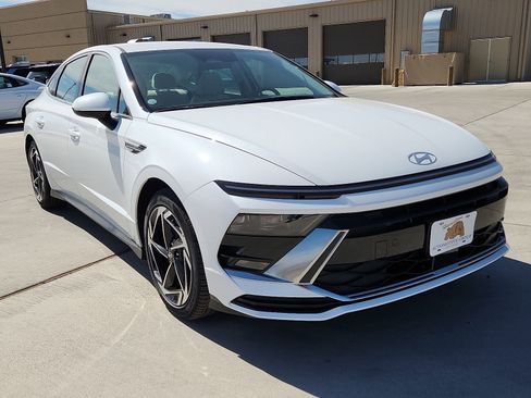 New 2026 Hyundai Sonata SEL image 5