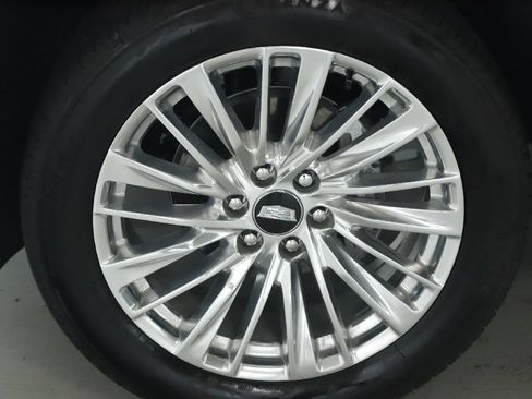 Used 2026 Cadillac Escalade Luxury w/ LPO, Floor Liner Package AWD/4WD image 43