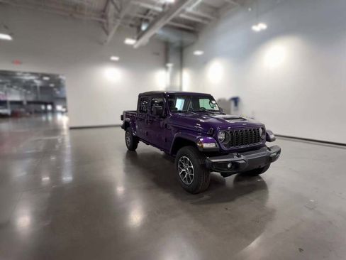 New 2026 Jeep Gladiator Sport image 16