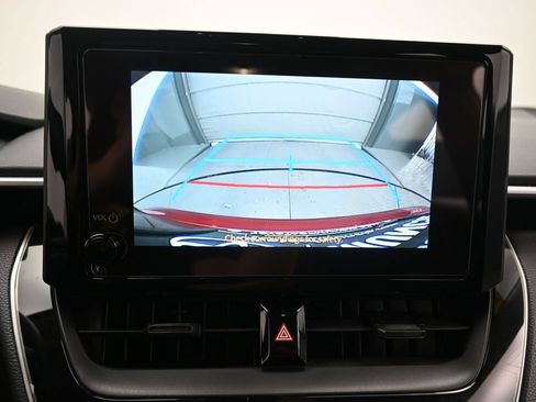Used 2024 Toyota Corolla LE FWD image 20
