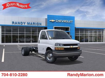 New 2026 Chevrolet Express 4500 w/ Power Convenience Package