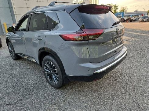 New 2026 Nissan Rogue Platinum AWD/4WD image 8