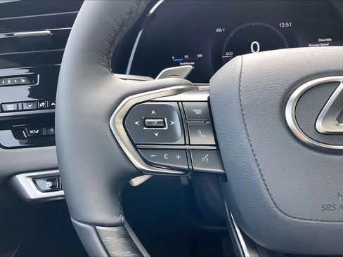 Used 2026 Lexus RX 350h Premium image 23