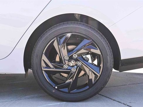 New 2026 Hyundai Elantra Sport image 11