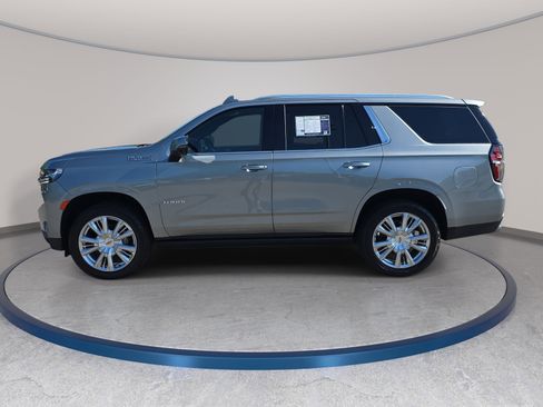 Used 2023 Chevrolet Tahoe High Country AWD/4WD image 8