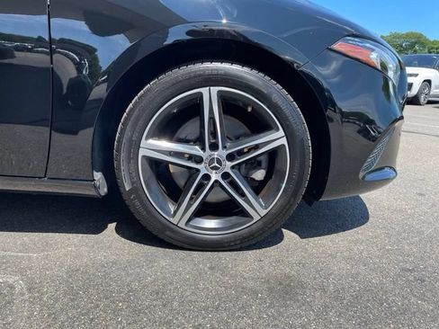 Used 2019 Mercedes-Benz A 220 4MATIC image 35