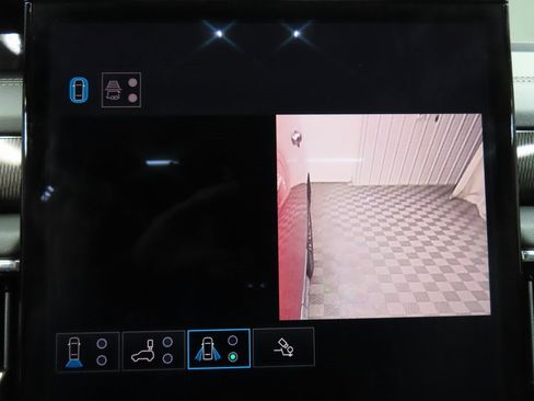 Used 2025 GMC Yukon Elevation w/ LPO, Floor Liner Package image 17