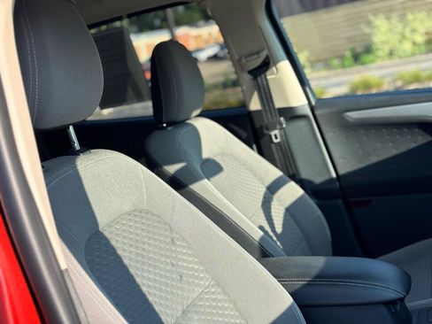 Used 2020 Ford Escape SE AWD/4WD image 44