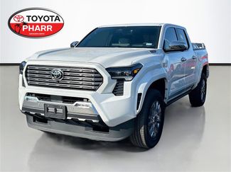 Used 2025 Toyota Tacoma TRD Sport video 1