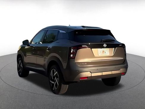 Used 2026 Nissan Kicks SV w/ Cold Weather Package FWD image 12