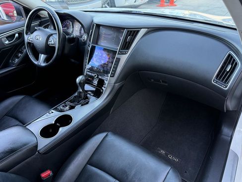 Used 2015 INFINITI Q50 Premium w/ Cargo Package RWD image 15