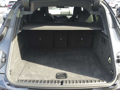 Used 2025 BMW iX xDrive50 image 33