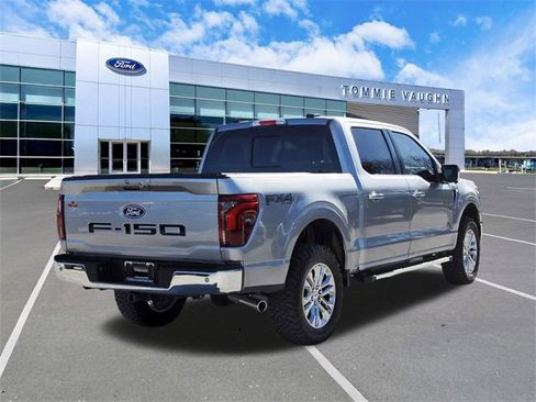 Used 2025 Ford F150 Lariat w/ Equipment Group 501A Mid image 4
