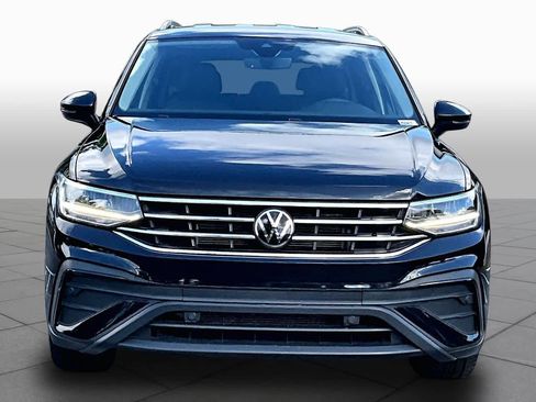 Used 2024 Volkswagen Tiguan SE FWD image 4