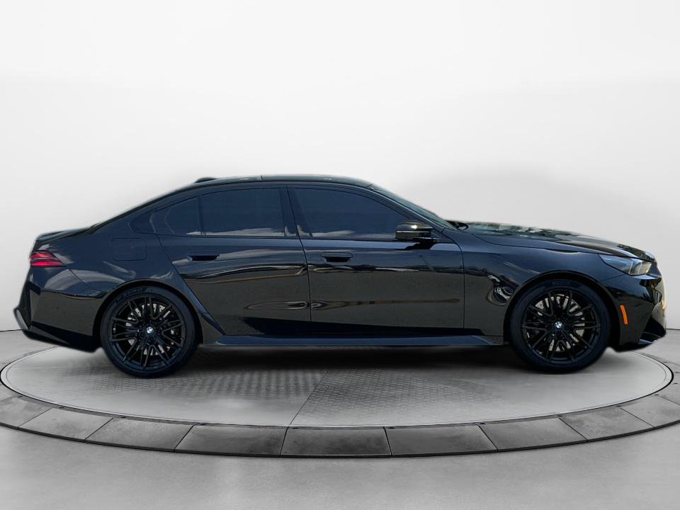 Used 2026 BMW M5 w/ Executive Package AWD/4WD image 8