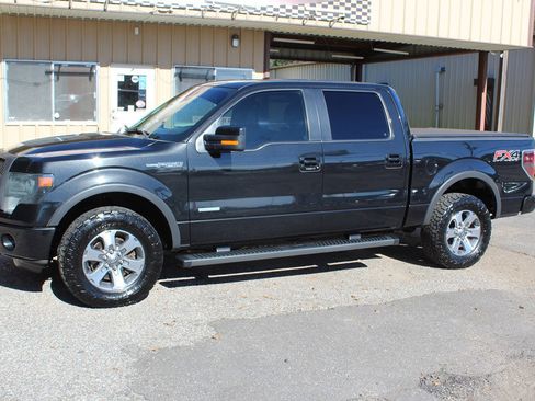 Used 2014 Ford F150 FX4 w/ Equipment Group 402A Luxury image 5