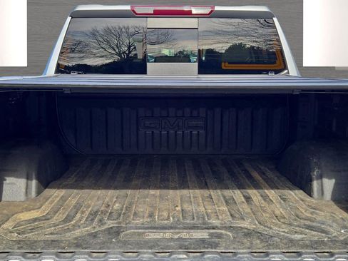 Used 2023 GMC Sierra 1500 Elevation w/ Elevation Premium Package image 12