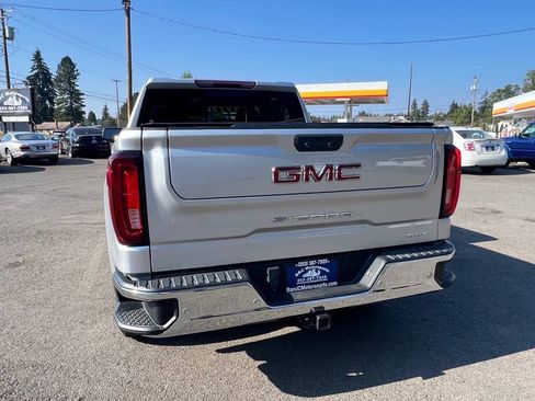 Used 2022 GMC Sierra 1500 SLT w/ SLT Premium Plus Package AWD/4WD image 25