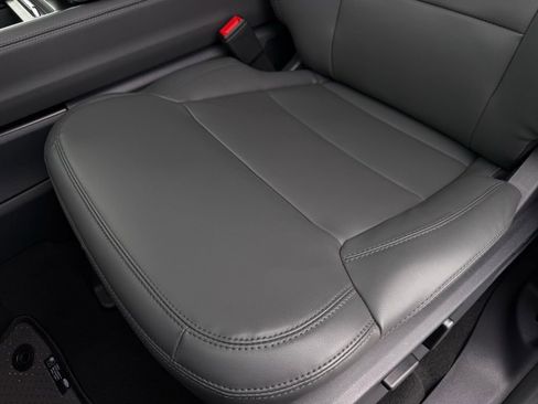 New 2026 Ford Expedition Max Active image 25