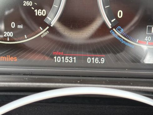 Used 2016 BMW 550i xDrive Sedan AWD/4WD image 17