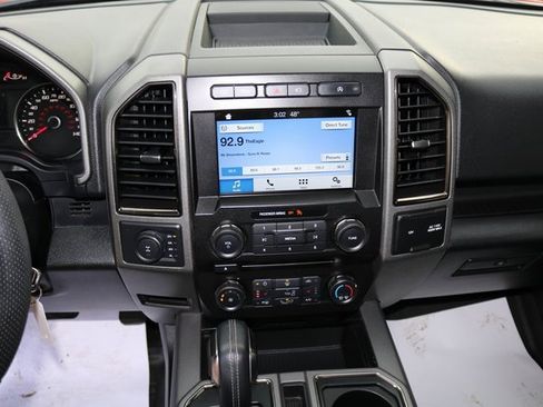 Used 2018 Ford F150 Raptor w/ Equipment Group 801A Mid image 13