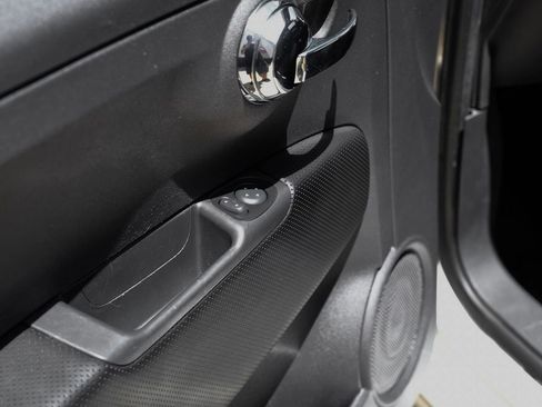 Used 2012 FIAT 500 Sport FWD image 35