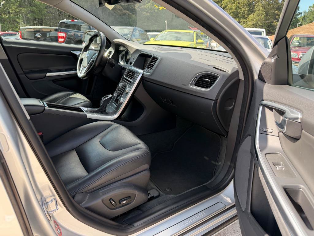 Used 2018 Volvo S60 T5 Inscription FWD image 20