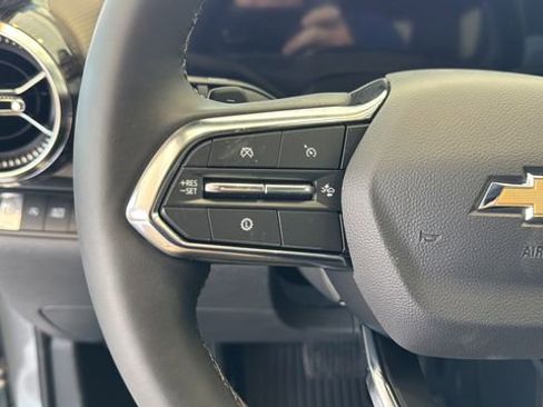 New 2026 Chevrolet Equinox LT image 16