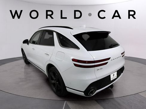 Used 2025 Genesis GV70 3.5T Sport w/ Sport Prestige Package AWD/4WD image 5