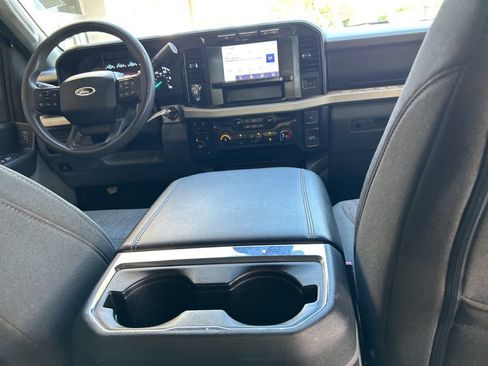Used 2024 Ford F350 XLT w/ FX4 Off-Road Package AWD/4WD image 32