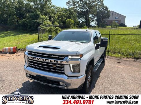 Used 2023 Chevrolet Silverado 2500 LTZ w/ Safety Package AWD/4WD image 3