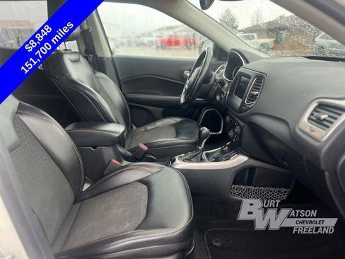 Used 2018 Jeep Compass Latitude w/ Popular Equipment Group image 19