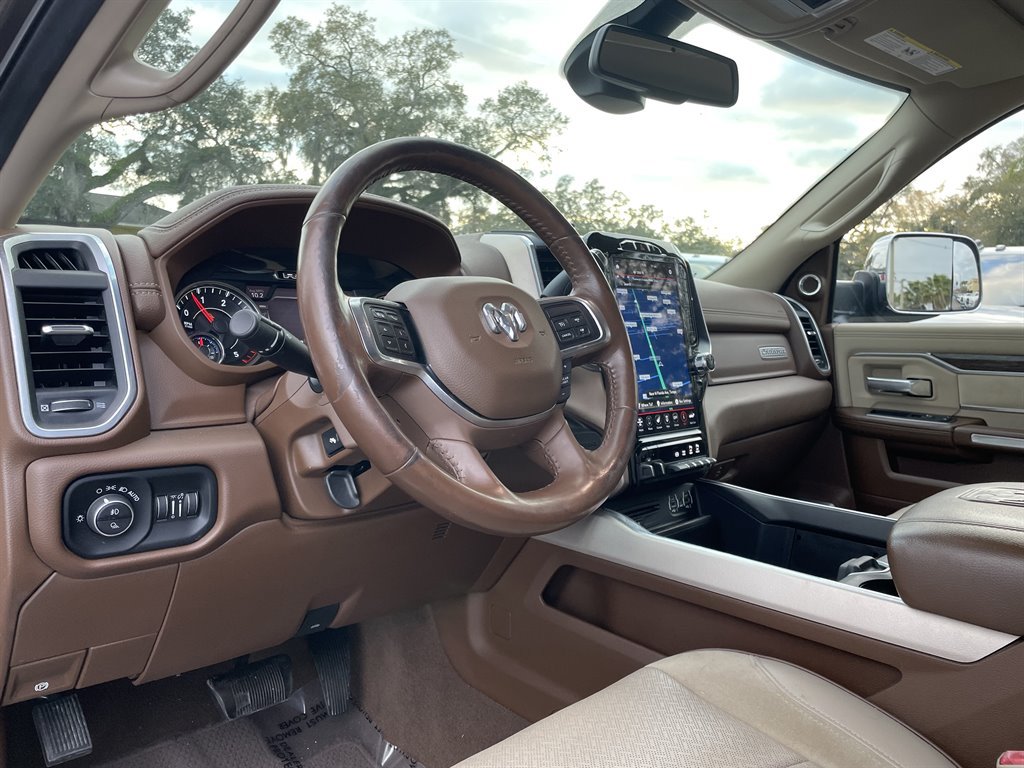 Used 2019 RAM 3500 Laramie AWD/4WD image 15