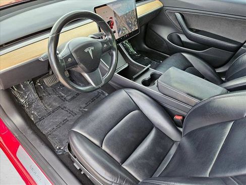 Used 2018 Tesla Model 3 Long Range image 11