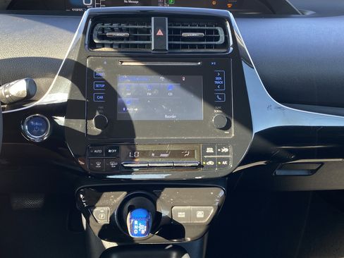 Used 2016 Toyota Prius Two FWD image 13
