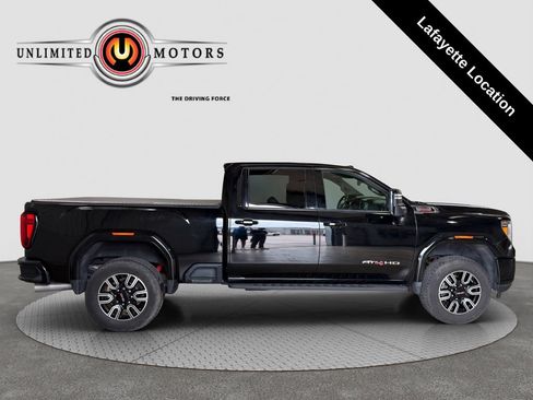 Used 2021 GMC Sierra 2500 AT4 w/ AT4 Premium Plus Package AWD/4WD image 2