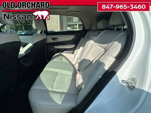 Used 2024 Nissan Ariya FWD image 13