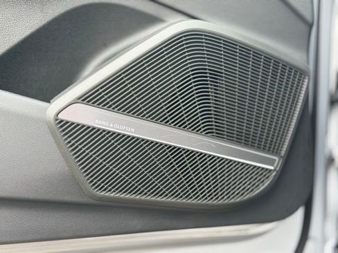 Certified 2023 Audi Q5 2.0T Premium Plus w/ Premium Plus Package image 17