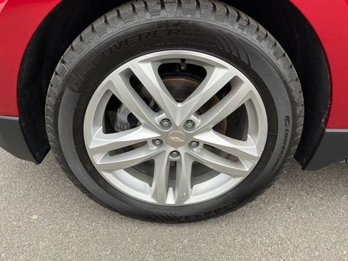 Used 2020 Chevrolet Equinox Premier image 17