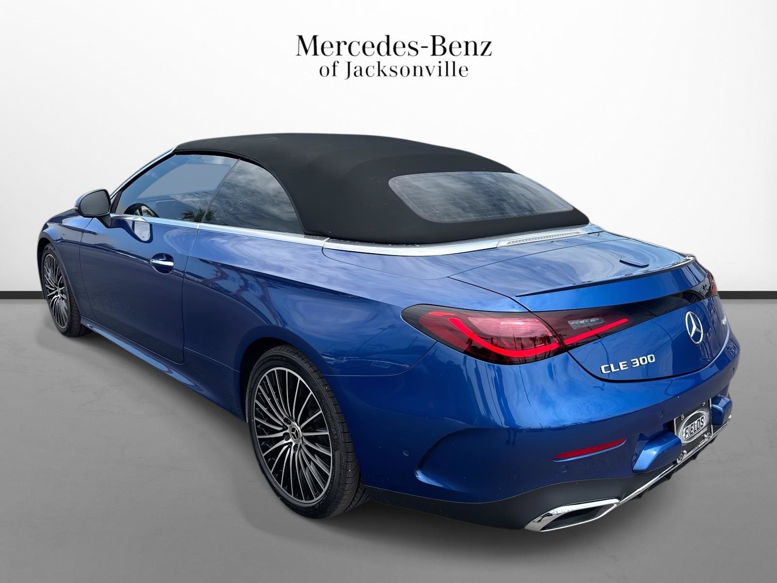 Certified 2024 Mercedes-Benz CLE 300 4MATIC Cabriolet image 5