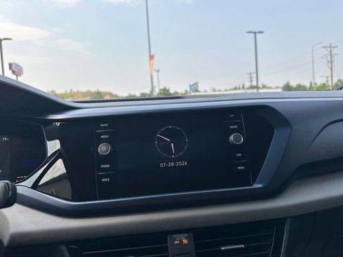 Certified 2023 Volkswagen Taos SE w/ Panoramic Sunroof Package AWD/4WD image 48