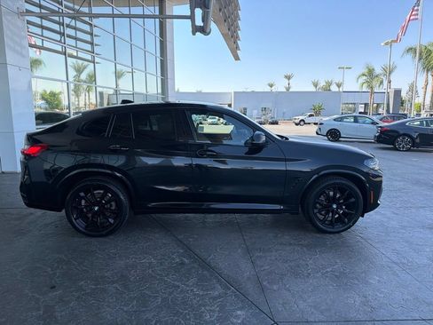 Used 2024 BMW X4 xDrive30i w/ Premium Package AWD/4WD image 3