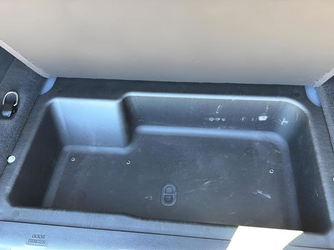 Used 2024 Jeep Wrangler Willys image 29