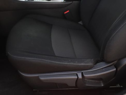 Used 2024 Nissan Sentra SV FWD image 12