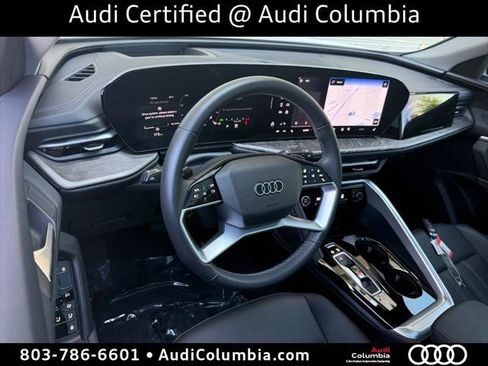 Certified 2025 Audi Q5 Premium Plus AWD/4WD image 3