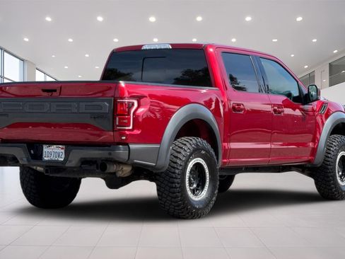 Used 2019 Ford F150 Raptor w/ Equipment Group 802A Luxury AWD/4WD image 4