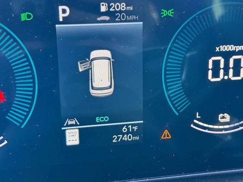 Used 2025 Hyundai Santa Fe SEL image 20