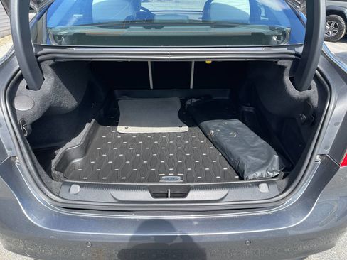 Used 2017 Jaguar XE Prestige image 27