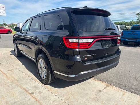 Used 2024 Dodge Durango SXT AWD/4WD image 4