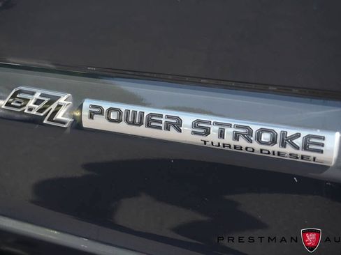 Used 2021 Ford F350 Lariat w/ Lariat Ultimate Package AWD/4WD image 4